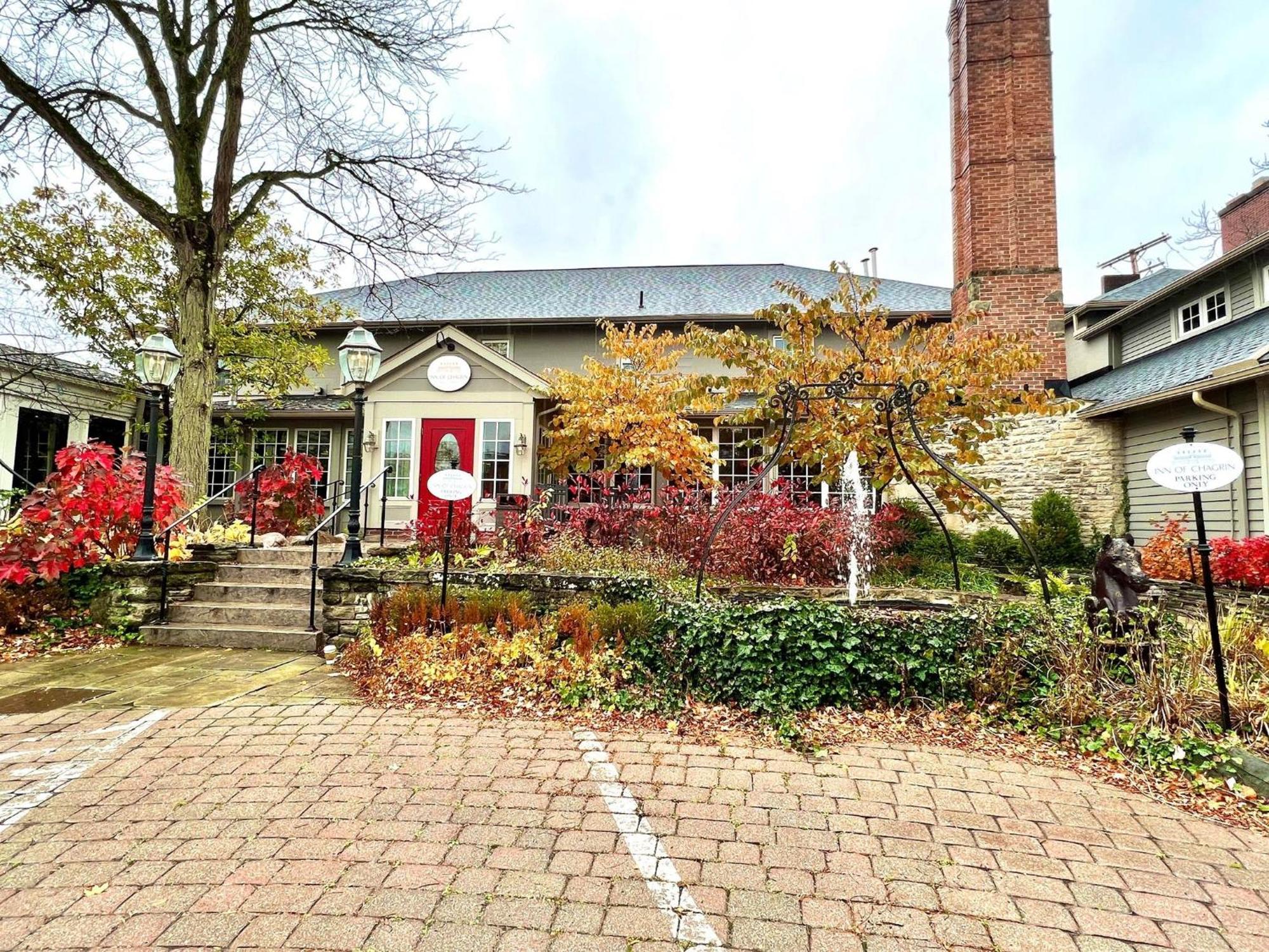 Inn Of Chagrin Chagrin Falls Экстерьер фото